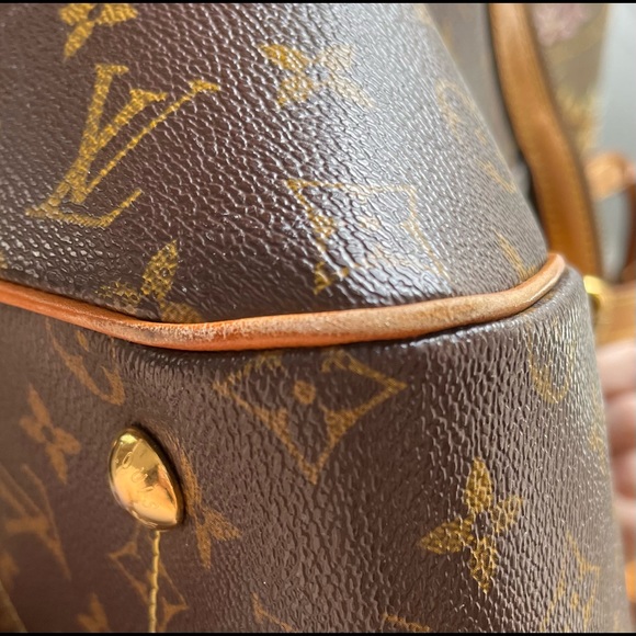 Louis Vuitton Tivoli GM Monogram Shoulder Bag - Picture 11 of 13